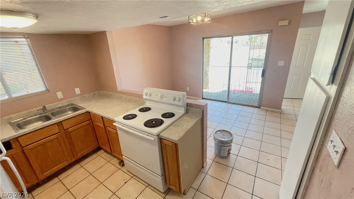 6988 Kilgore Drive Property Photo 10