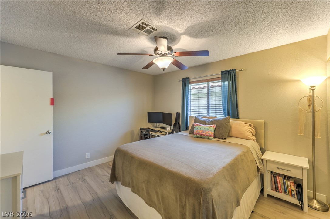 925 Rockview Drive 202 Property Photo 18