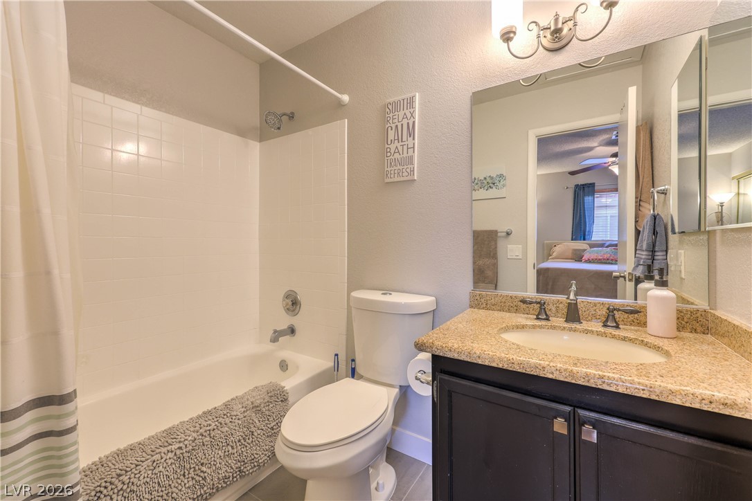 925 Rockview Drive 202 Property Photo 19