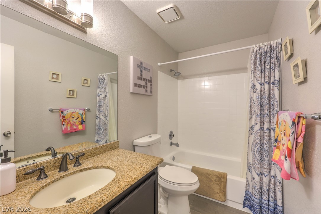 925 Rockview Drive 202 Property Photo 20