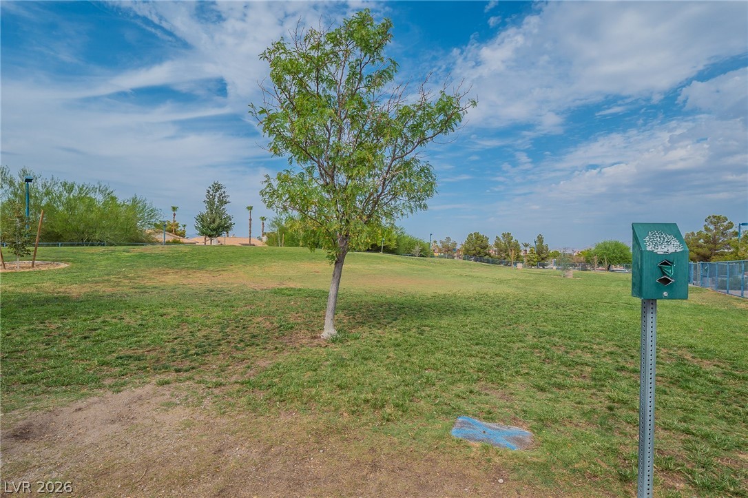 925 Rockview Drive 202 Property Photo 30