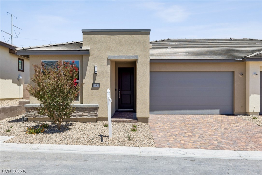 10050 Amber Rose Avenue Property Photo 1