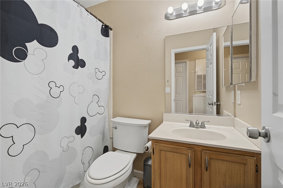 2140 Willowbury Drive C Property Photo 17