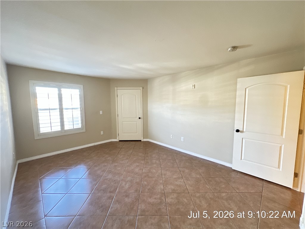 1150 North Buffalo Drive 1090 Property Photo 19