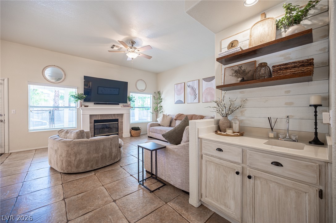 3116 Saint Tropez Street Property Photo 11