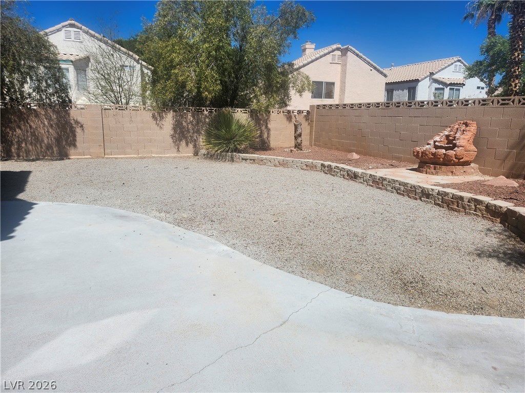 8428 Oyster Drive Property Photo 3