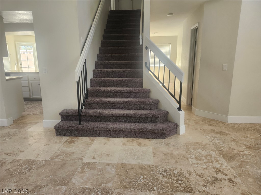 8428 Oyster Drive Property Photo 5
