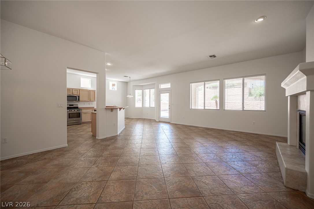 10820 Mission Lakes Avenue Property Photo 7