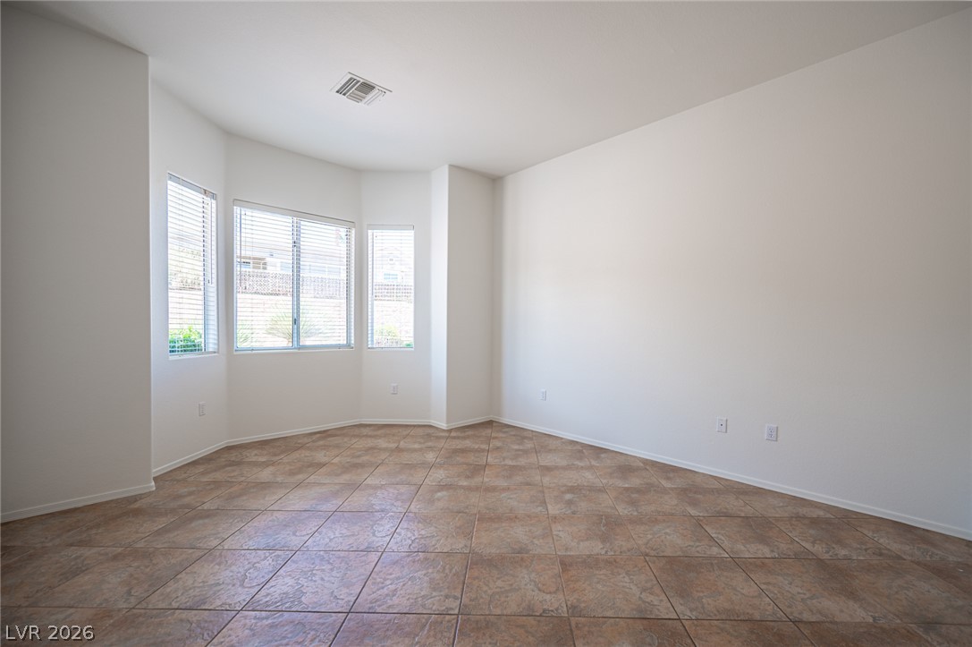10820 Mission Lakes Avenue Property Photo 18