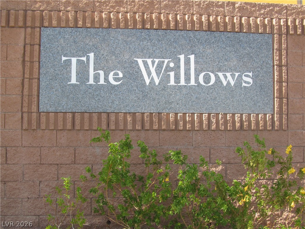 717 Calamus Palm Place Property Photo 32