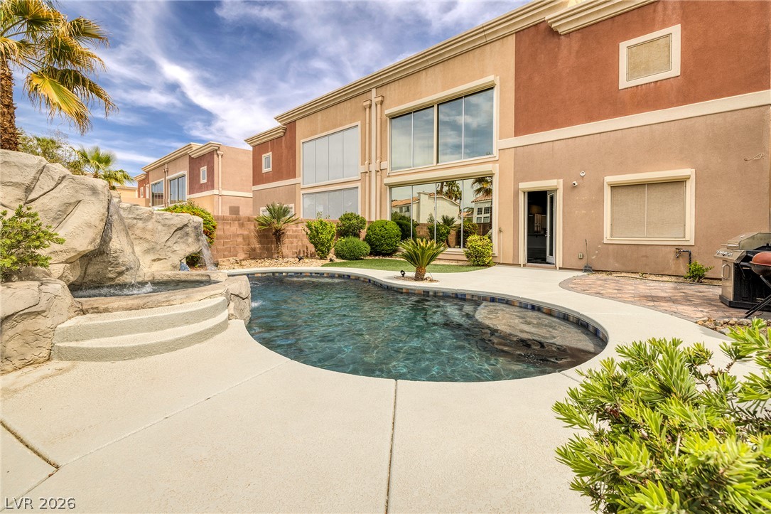 5651 Deer Creek Falls Court Property Photo 7