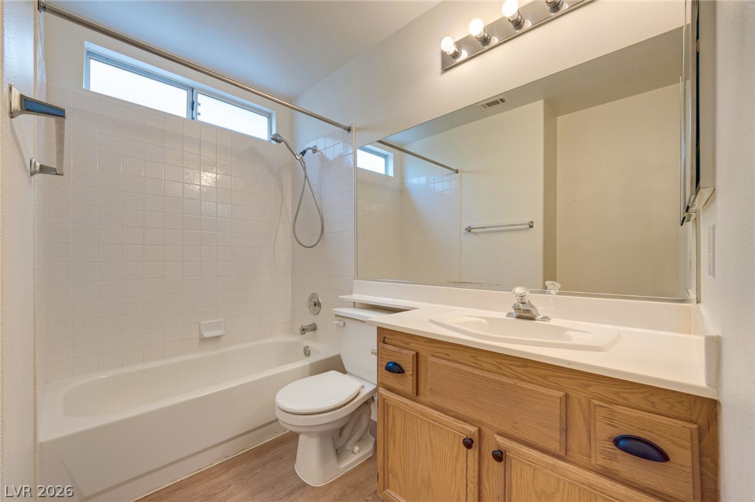 9829 Panorama Cliff Drive Property Photo 11