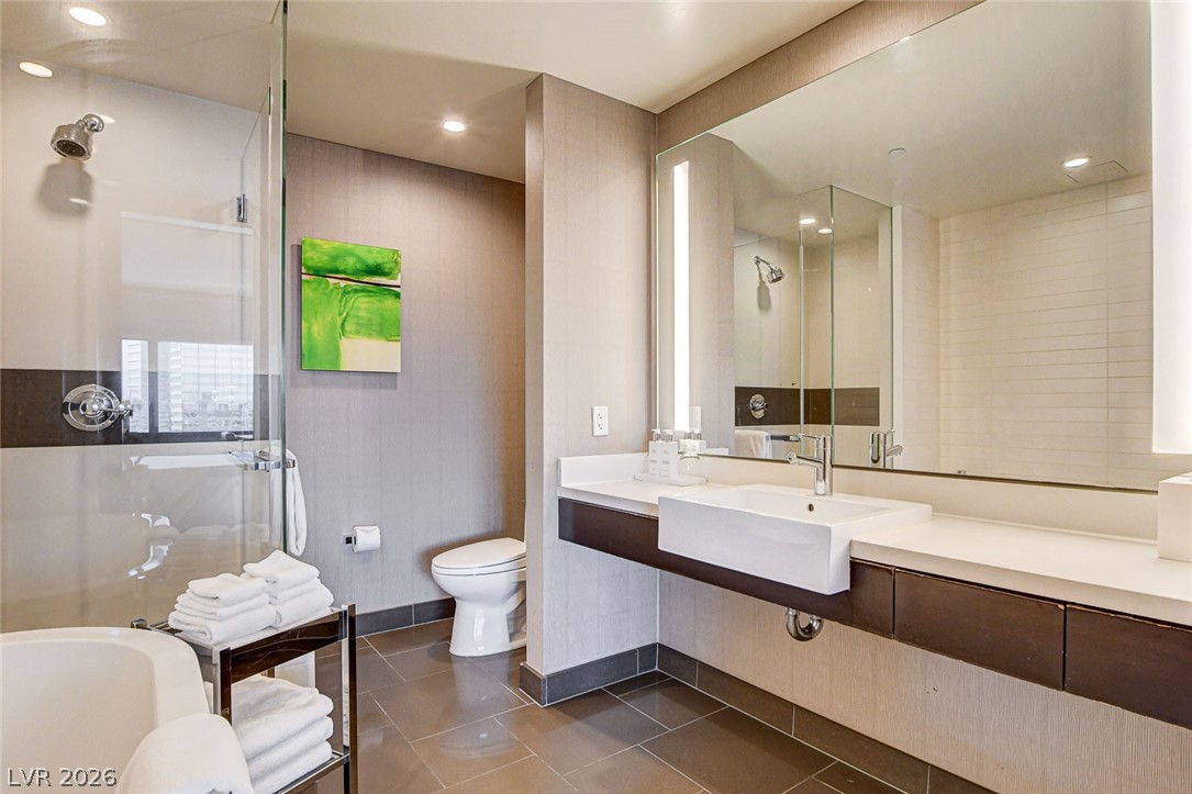 2600 West Harmon Avenue 9015 Property Photo 23