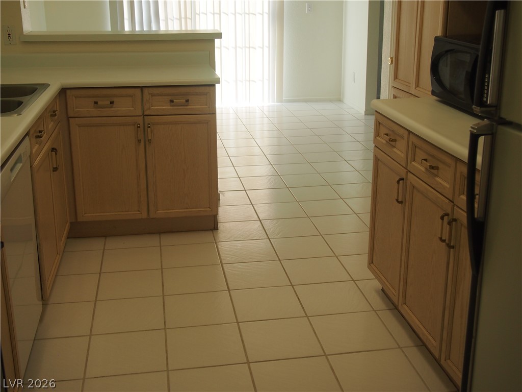 7724 Bauble Avenue Property Photo 10