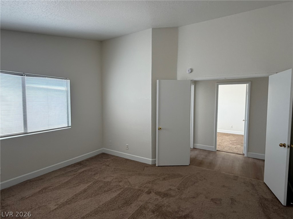 2324 Chapman Hill Drive Property Photo 18