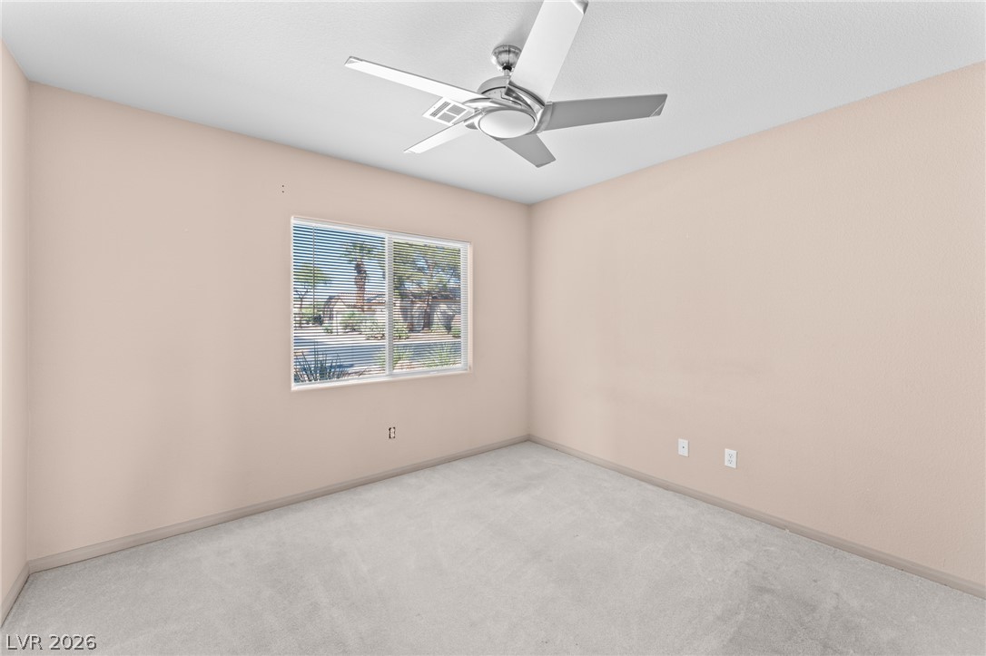 3848 Greenfield Lakes Street Property Photo 19