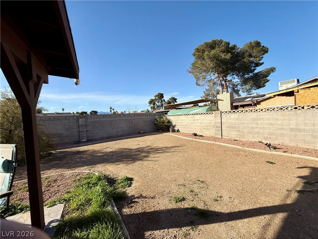 2126 Rawhide Street Property Photo 25