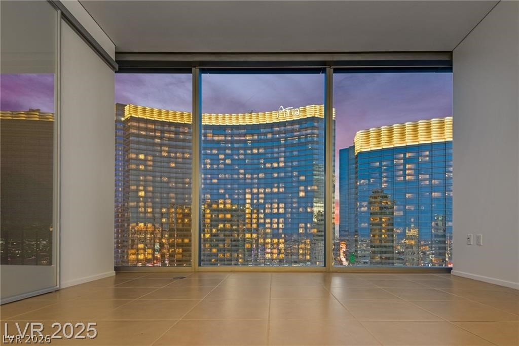 3726 Las Vegas Boulevard 2702 Property Photo 5