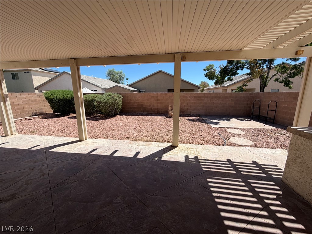 4909 Royal Lake Avenue Property Photo 20