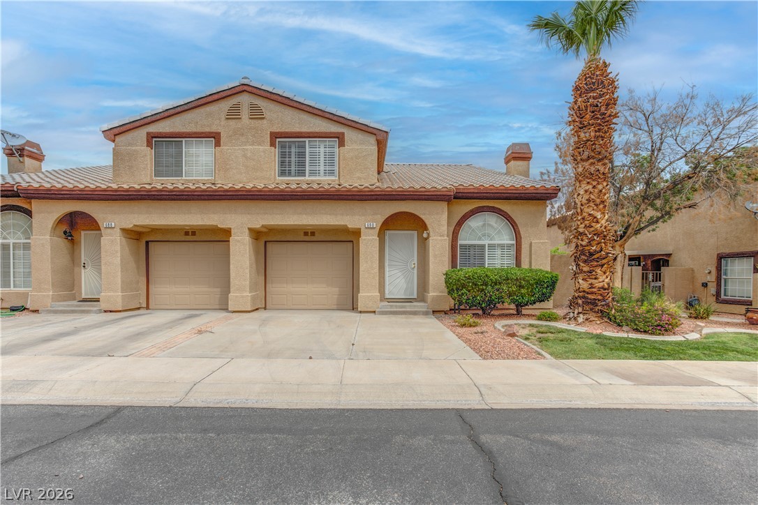 690 Ambling Gait Avenue Property Photo 1