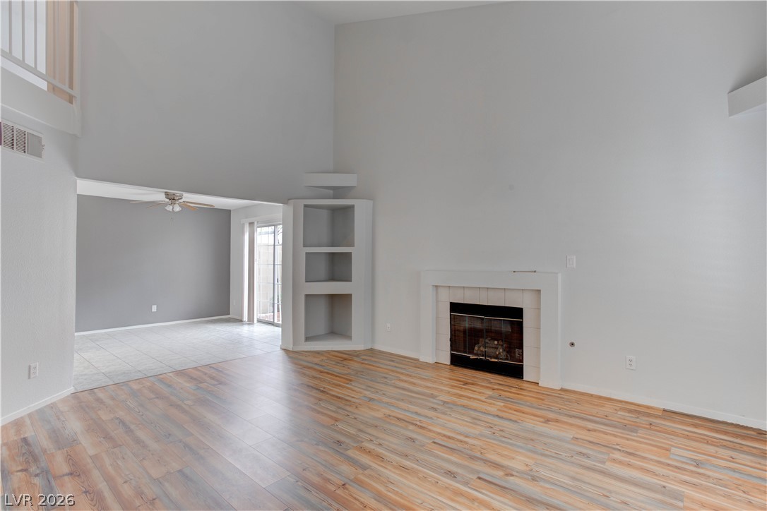 690 Ambling Gait Avenue Property Photo 2