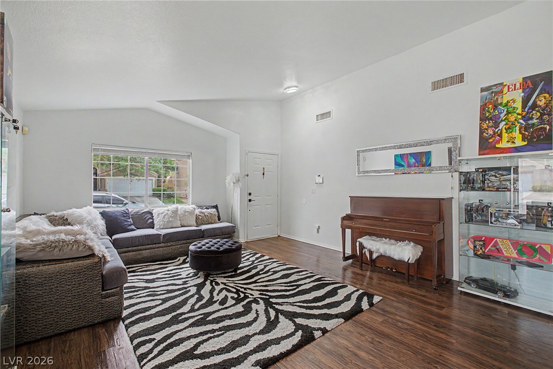 1246 Pale Morning Street Property Photo 8