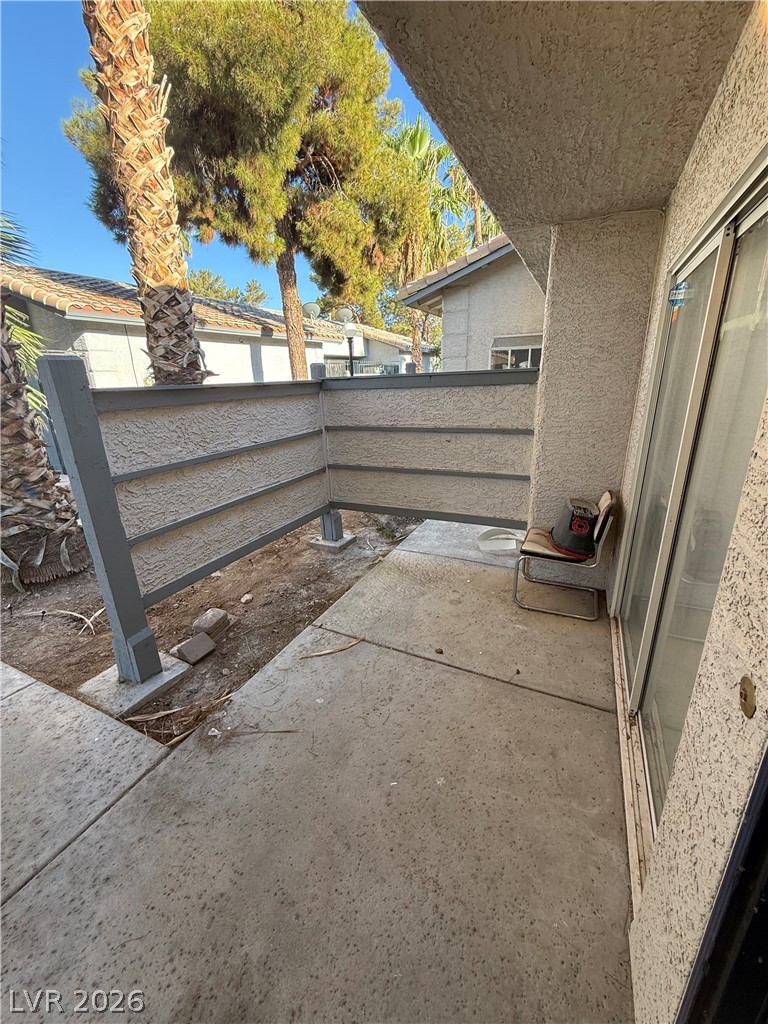 271 North Lamb Boulevard D Property Photo 2