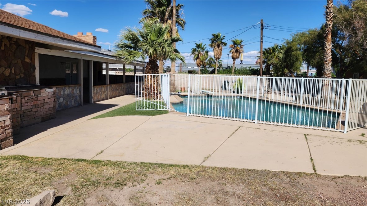 4897 Sawyer Avenue Property Photo 17
