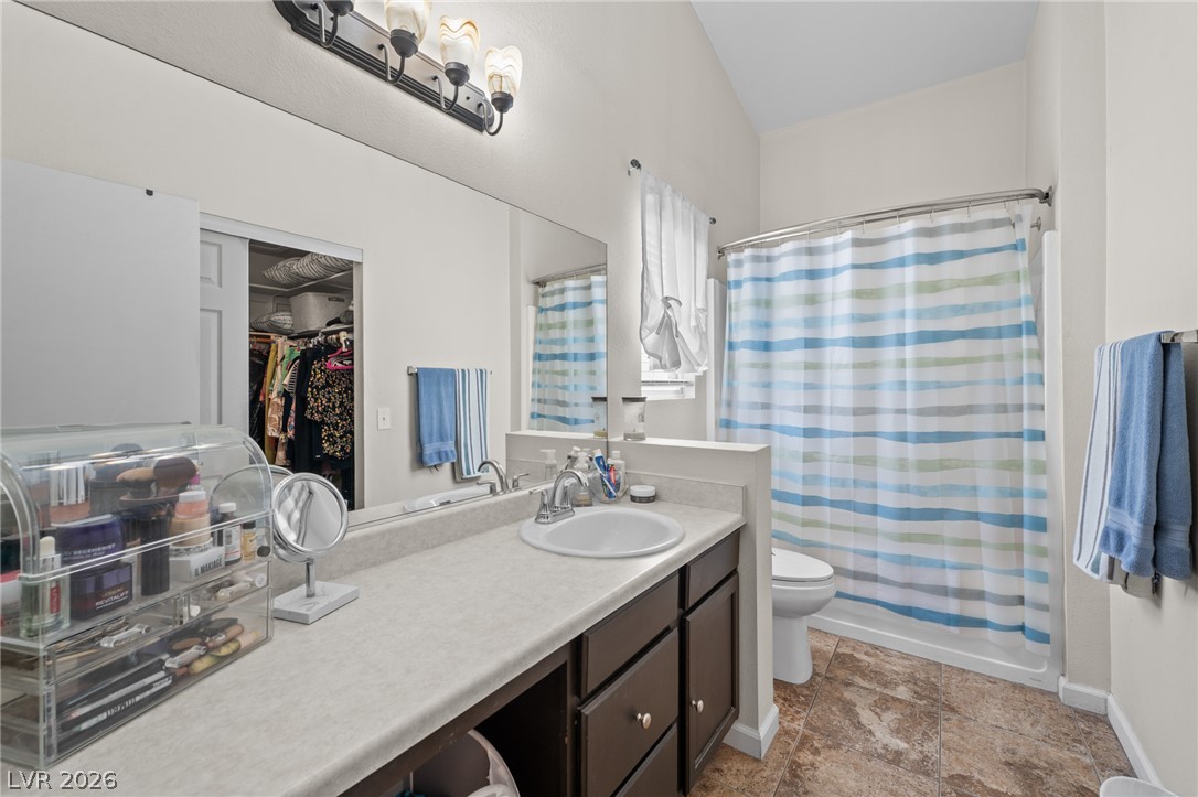 823 Hunters Ridge Way Property Photo 13
