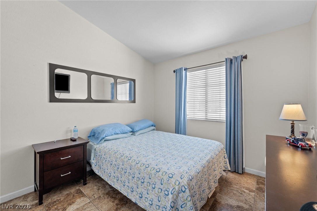 823 Hunters Ridge Way Property Photo 15