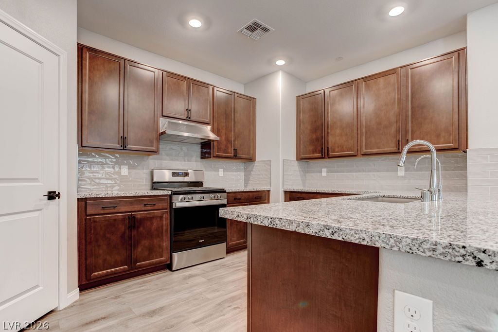 2648 Montesilvano Place Property Photo 10