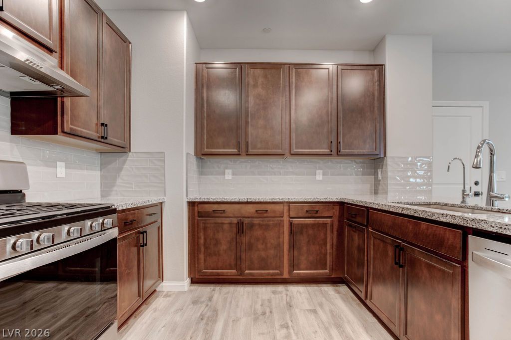 2648 Montesilvano Place Property Photo 12