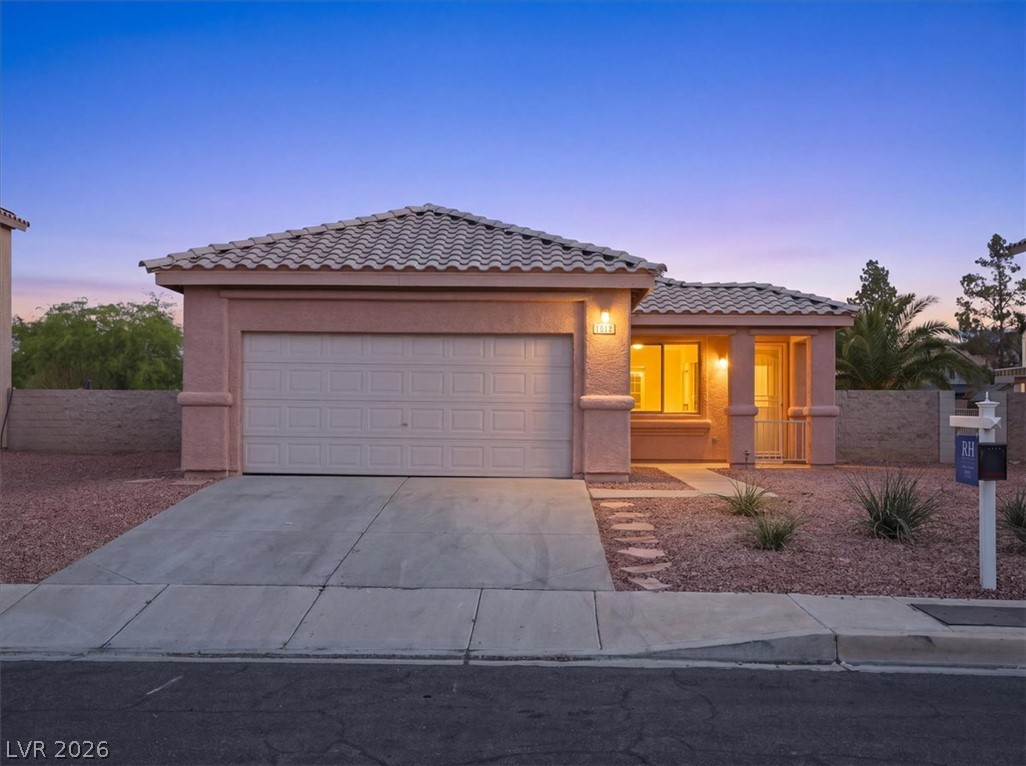 1012 Painted Daisy Avenue Property Photo 1
