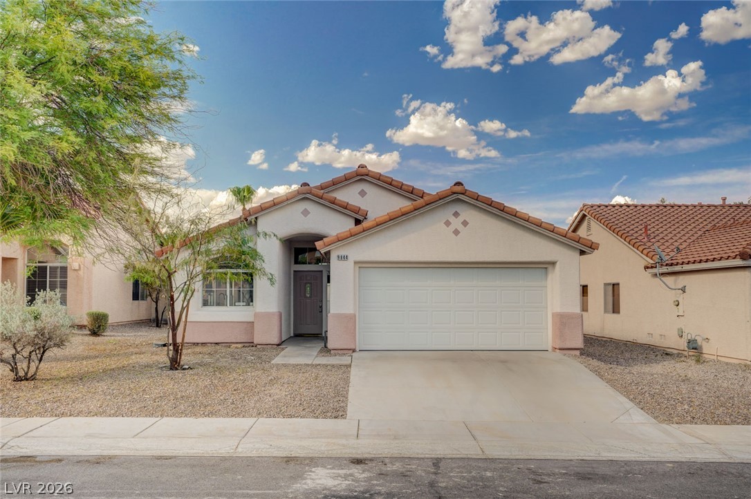 9844 Lenox Crest Place Property Photo 3