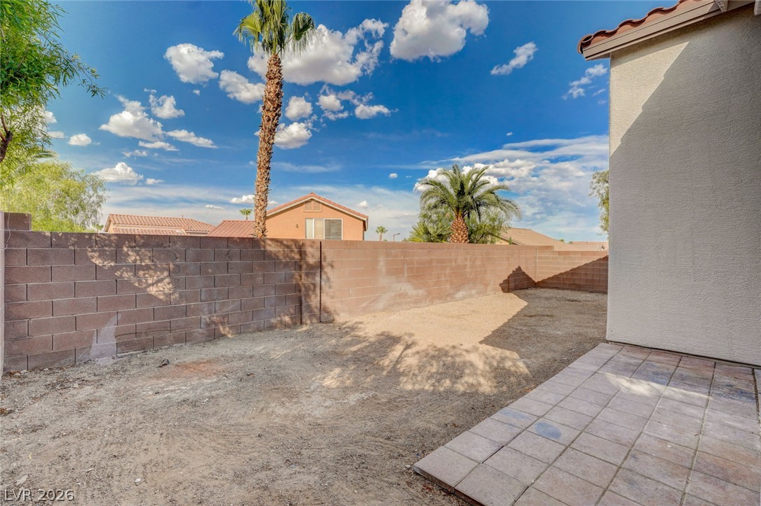 9844 Lenox Crest Place Property Photo 39