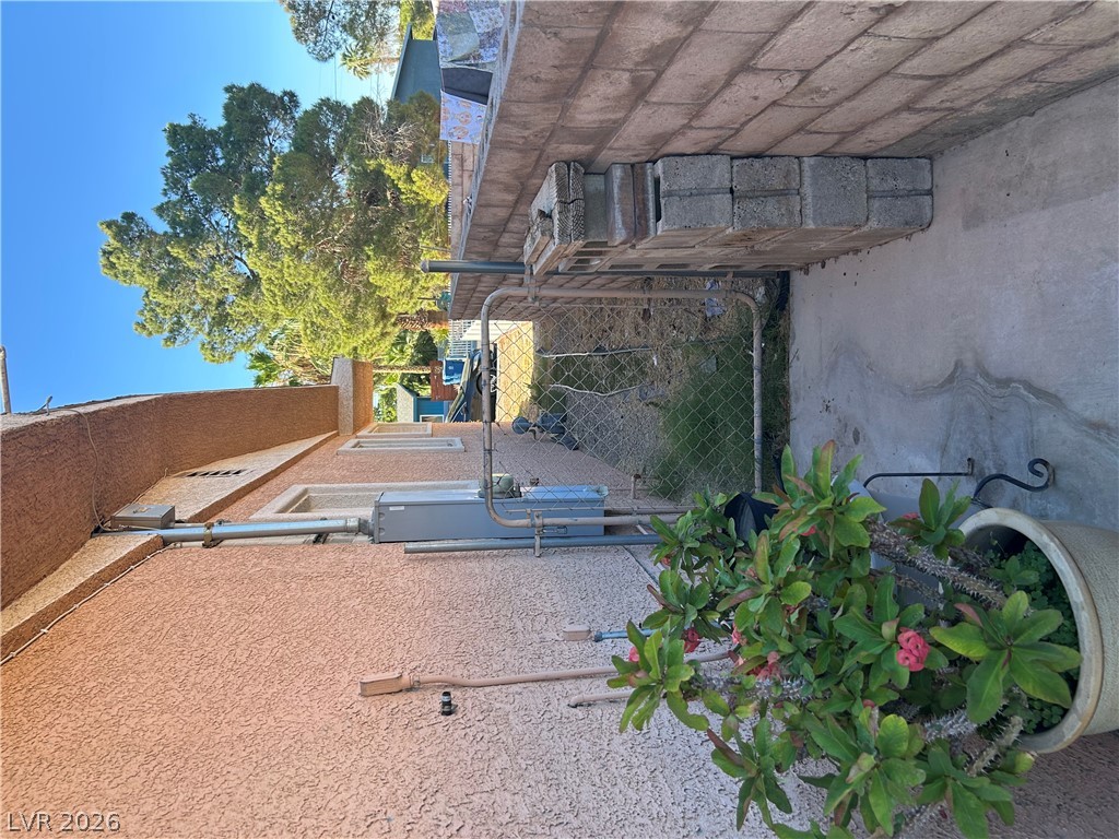 1928 Sweeney Avenue Property Photo 11
