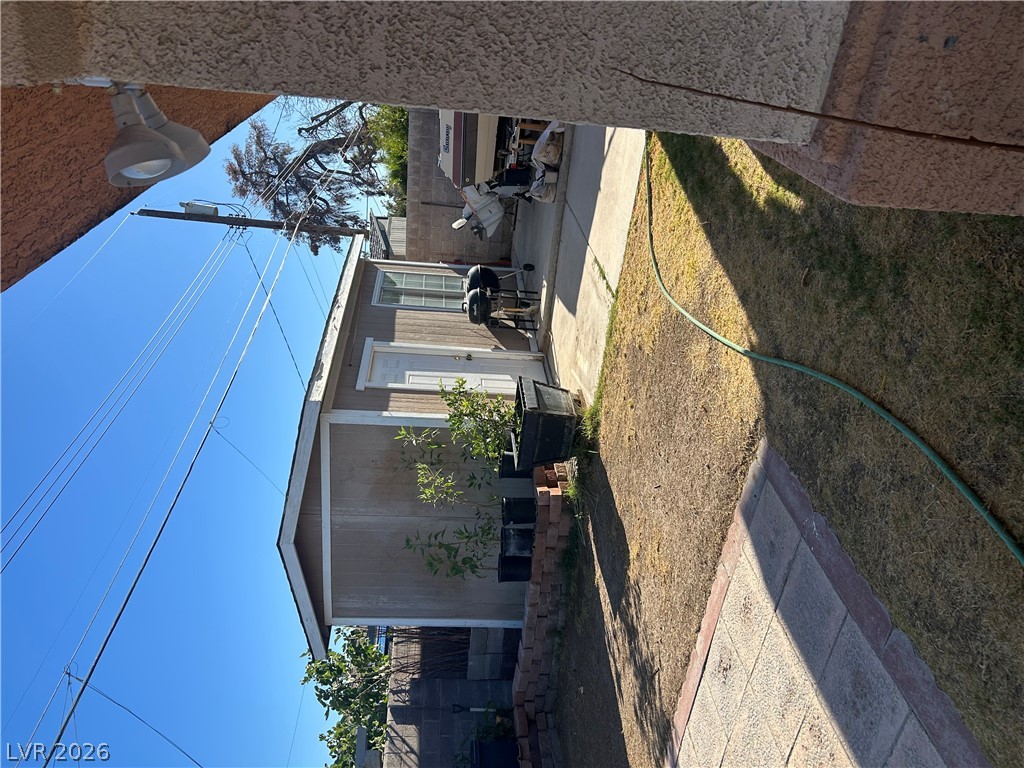 1928 Sweeney Avenue Property Photo 14