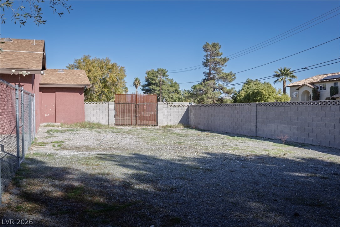 2221 Mohawk Street Property Photo 55