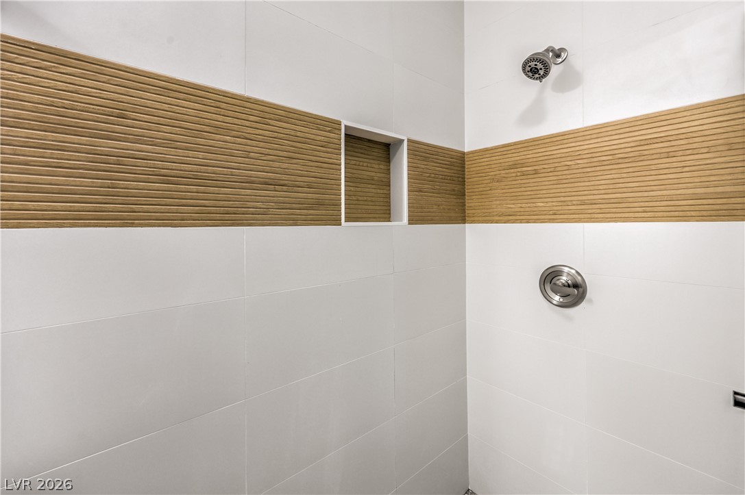 5152 Forest Oaks Drive Property Photo 22