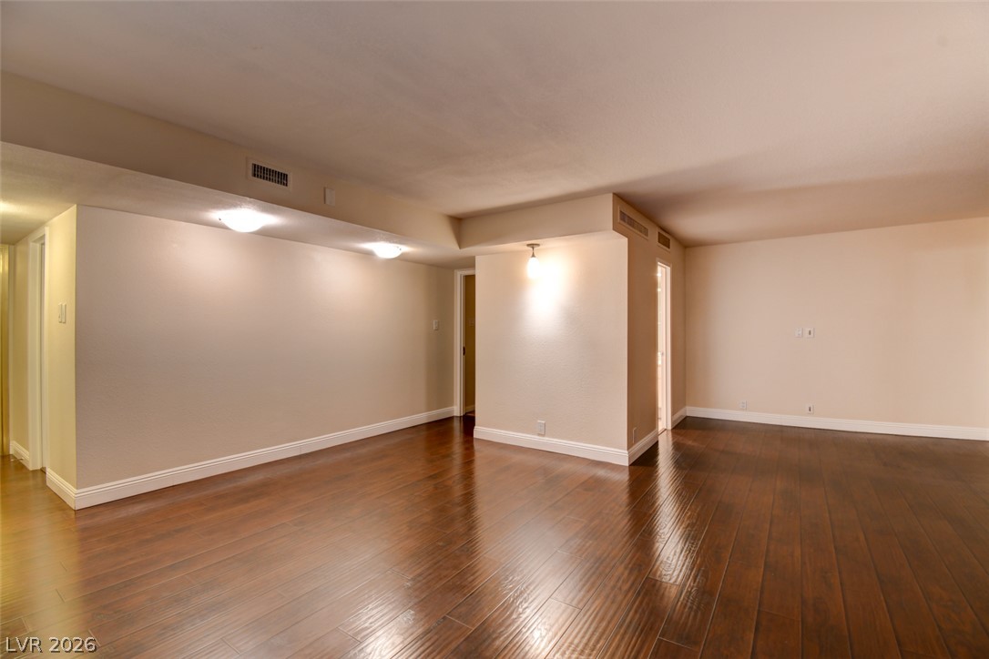 3111 Bel Air Drive Unit 8e Property Photo 14