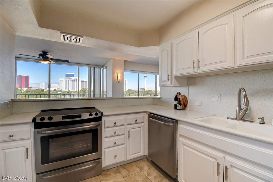 3111 Bel Air Drive Unit 8e Property Photo 23