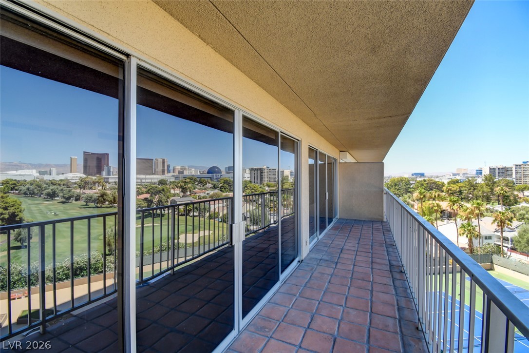 3111 Bel Air Drive Unit 8e Property Photo 44
