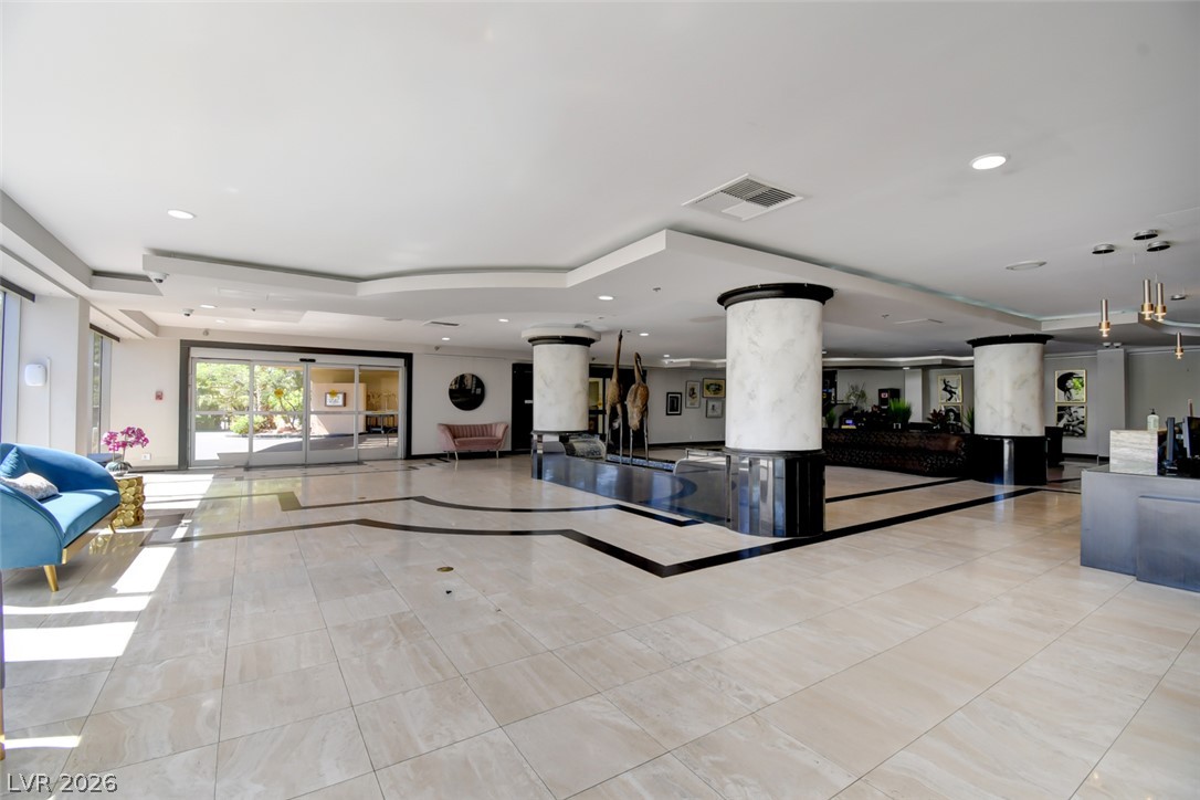 3111 Bel Air Drive Unit 8e Property Photo 49