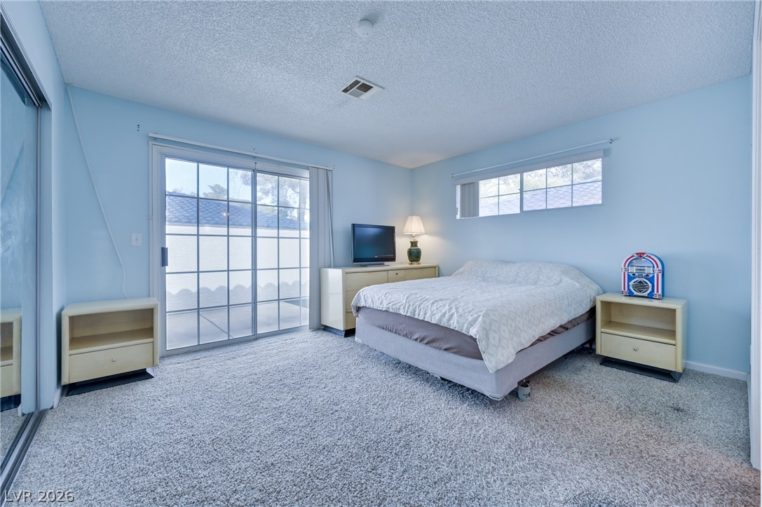 2032 Bavington Drive B Property Photo 14