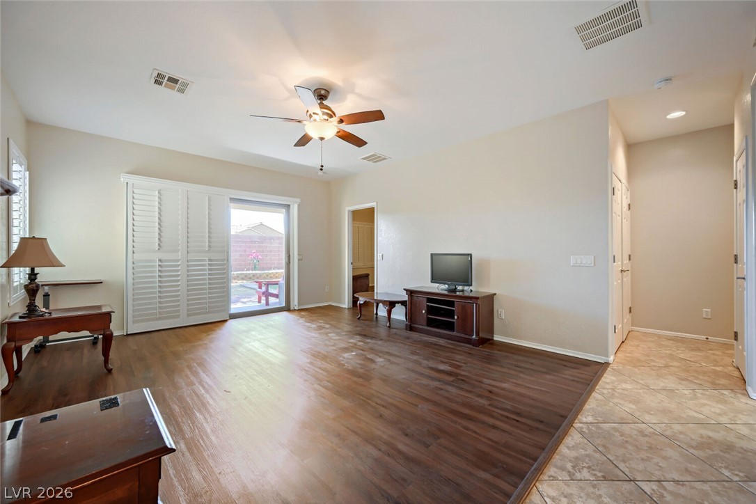 6145 Wheat Penny Avenue Property Photo 5