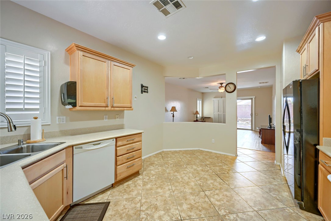 6145 Wheat Penny Avenue Property Photo 16