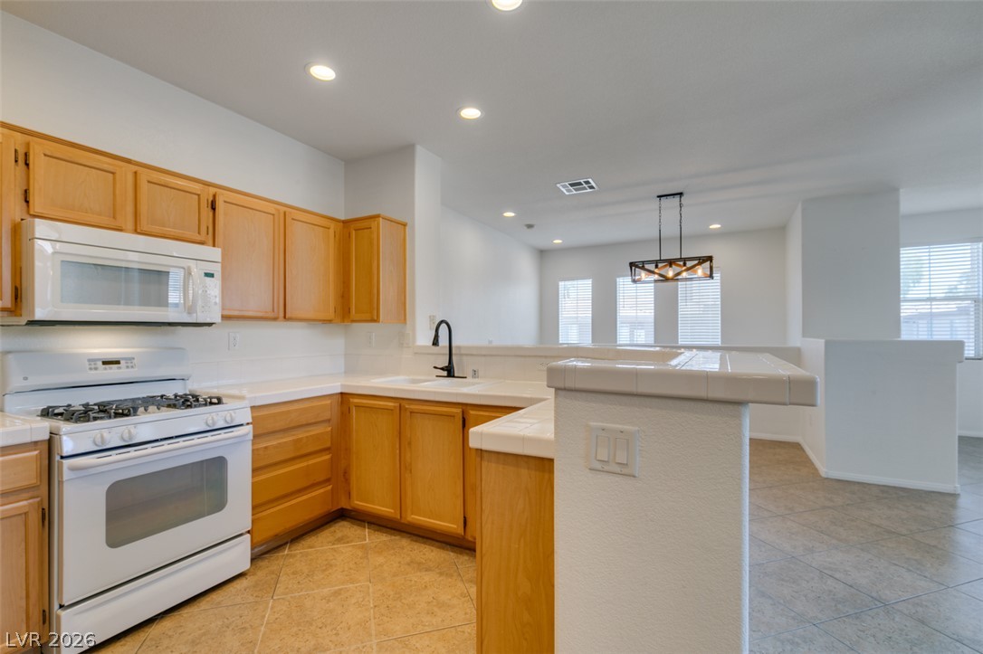 10200 Deerfield Beach Avenue 203 Property Photo 8