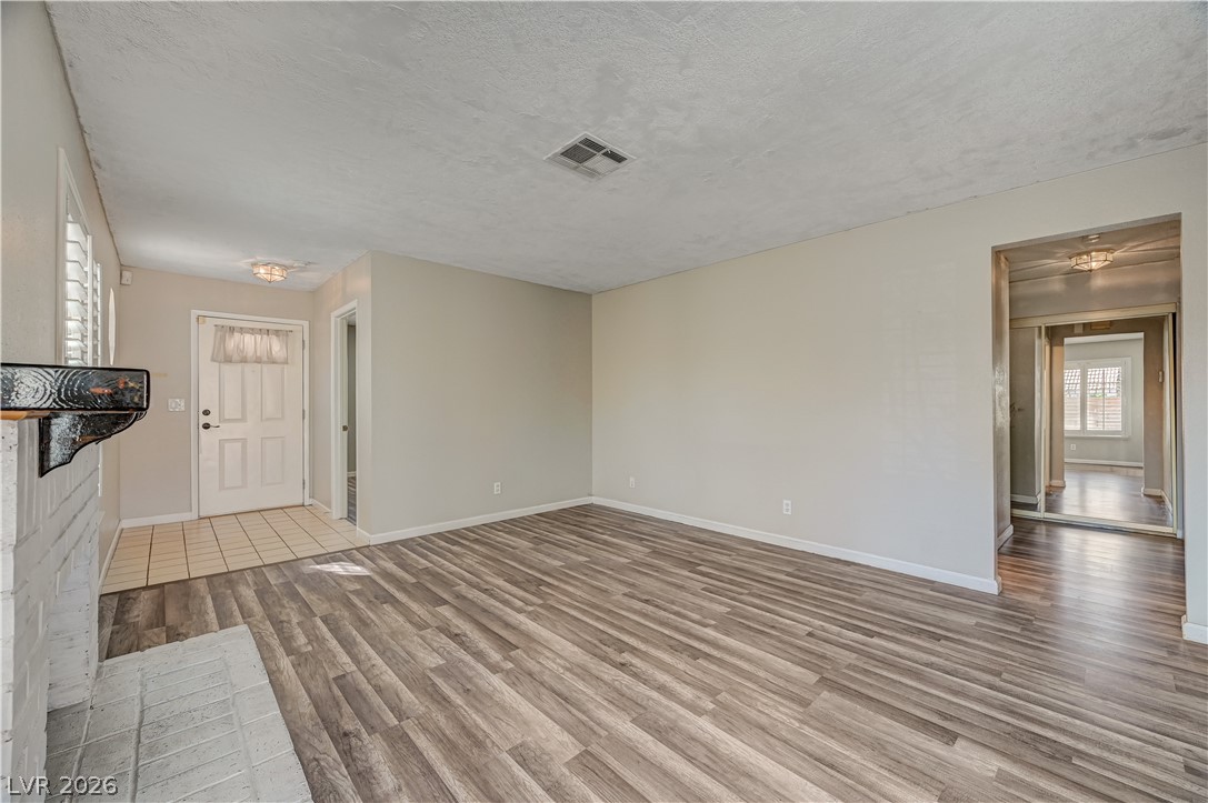 362 Manzanita Street Property Photo 12