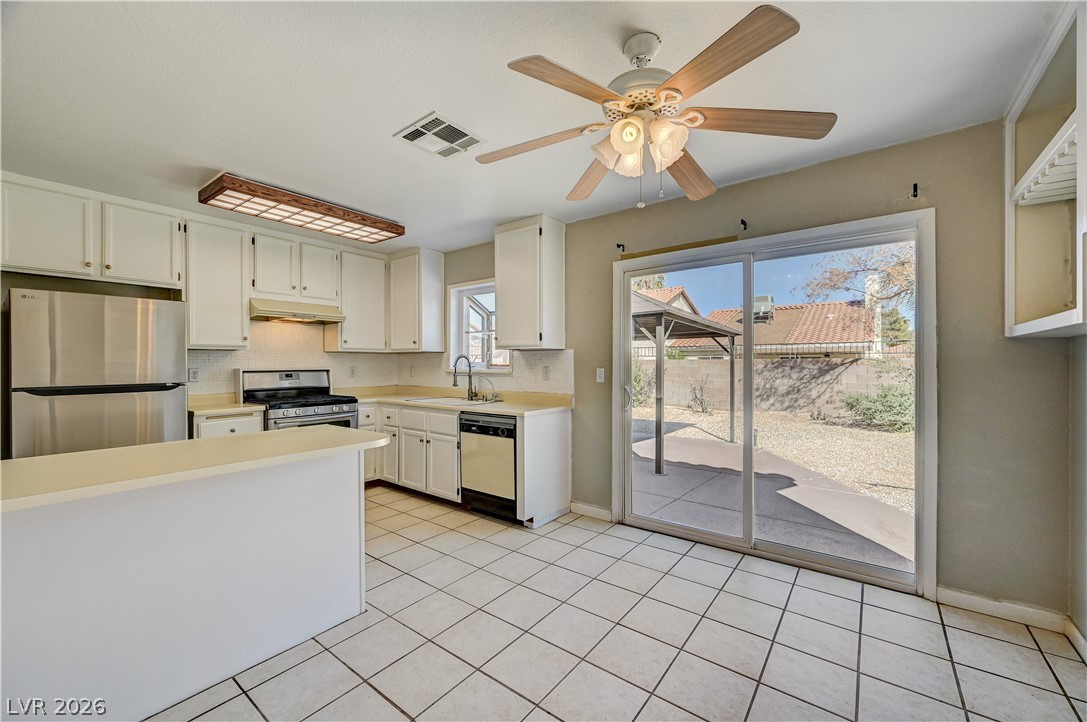 362 Manzanita Street Property Photo 16