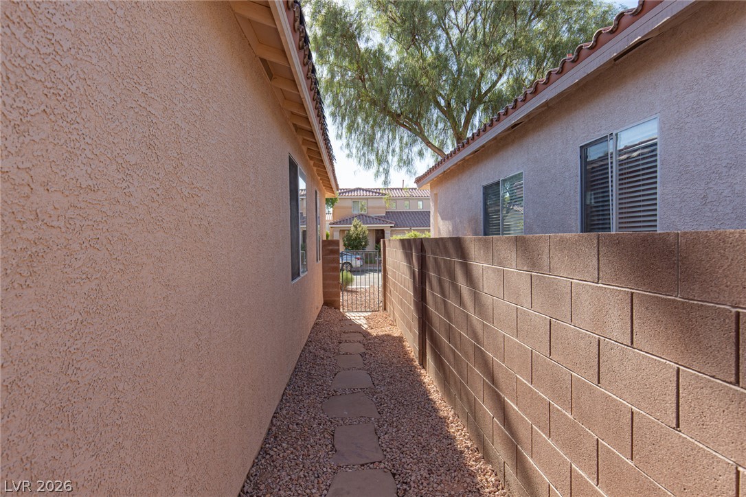 2414 Brockton Way Property Photo 31